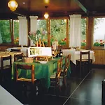 Ristorante Ai Pini Hotel 2*